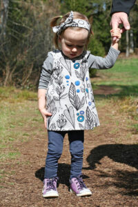 Schnittmuster-Kinder-Kleid-Sweatkleid-Jerseykleid-Baumwolle-Preciosa-erbsuende-10
