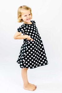 Schnittmuster-Kinder-Kleid-Sweatkleid-Jerseykleid-Baumwolle-Preciosa-erbsuende-2a