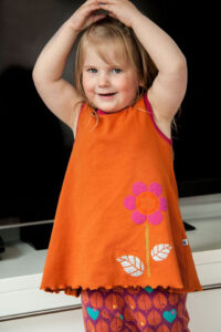 Schnittmuster-Kinder-Kleid-Sweatkleid-Jerseykleid-Baumwolle-Preciosa-erbsuende-35