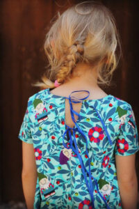 Schnittmuster-Kinder-Kleid-Sweatkleid-Jerseykleid-Baumwolle-Preciosa-erbsuende-5