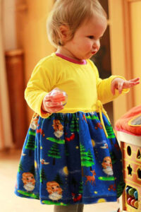 Schnittmuster-Kleid-Kinder-Baby-Tuellrock-Festkleid-Fidelia-erbsuende-29