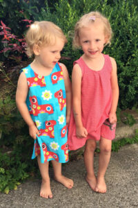 Schnittmuster-Traegerkleid-Kleid-Baby-Kinder-Haengerchen-Pipoca-erbsuende-20