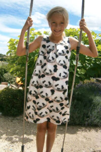 Schnittmuster-Traegerkleid-Kleid-Baby-Kinder-Haengerchen-Pipoca-erbsuende-39