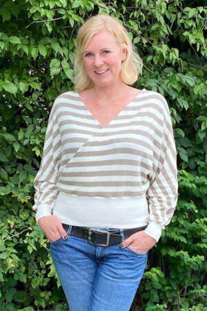 Schnittmuster Pullover mit Rückenausschnitt ACAI (34-56)
