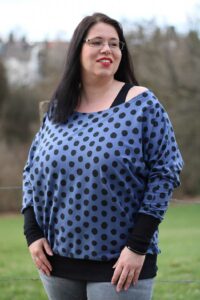Damen Schnittmuster Kleid Shirt Pullover mit Fledermausärmeln erbsuende Gula