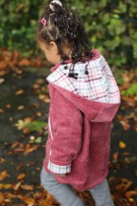 Schnittmuster-Kinder-Jacke-Softshell-Uebergangsjacke-Regenjacke-Pirulito-erbsuende-28