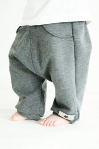 Schnittmuster-Baby-Kinder-Hose-Haremshose-Pumphose-Nuvem-erbsuende-20