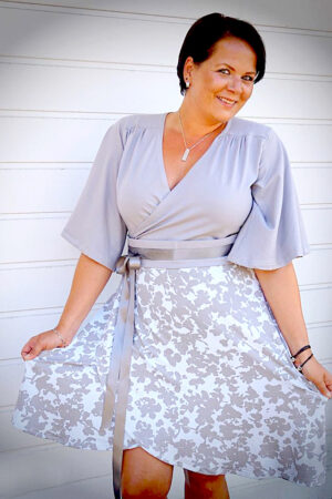 Schnittmuster Kleid in Wickeloptik CARA MIA (34-54)