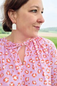 Schnittmuster-Bluse-Tunika-Kleid-Folklore-Ballonärmel-erbsuende-16