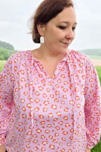 Schnittmuster-Bluse-Tunika-Kleid-Folklore-Ballonärmel-erbsuende-41