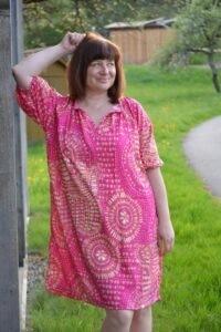 Schnittmuster-Bluse-Tunika-Kleid-Folklore-Ballonärmel-erbsuende-43