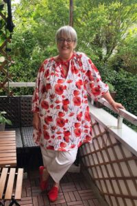 Schnittmuster-Bluse-Tunika-Kleid-Folklore-Ballonärmel-erbsuende-6