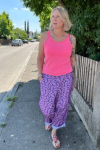 Schnittmuster-Damen-Hose-Haremshose-Pumphose-Yogahose-Bahia-erbsuende-1a