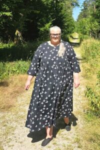 Schnittmuster-Kleid-Jerseykleid-Maxikleid-Serra-erbsuende-34