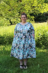 Schnittmuster-Kleid-Jerseykleid-Maxikleid-Serra-erbsuende-37