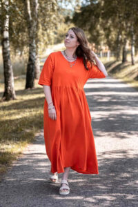 Schnittmuster-Kleid-Jerseykleid-Maxikleid-Serra-erbsuende-41