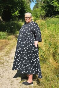Schnittmuster-Kleid-Jerseykleid-Maxikleid-Serra-erbsuende-58