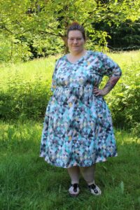 Schnittmuster-Kleid-Jerseykleid-Maxikleid-Serra-erbsuende-9