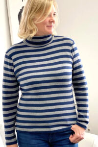 Schnittmuster-Caju-Rolli-Shirt-Rundhals-Kapuze-Oberteil-erbsuende-22
