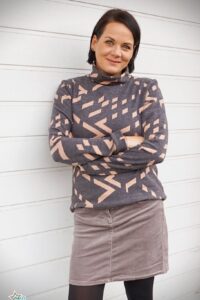 Schnittmuster-Caju-Shirt-Rolli-Kapuzenpulli-Oberteil-erbsuende-24