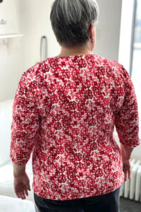 Schnittmuster-Caju-Shirt-Rolli-Kapuzenpulli-Oberteil-erbsuende-25