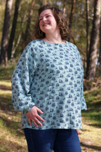 Schnittmuster-Damen-Bluse-Manschetten-Raglan-Webware-Primavera-erbsuende-30
