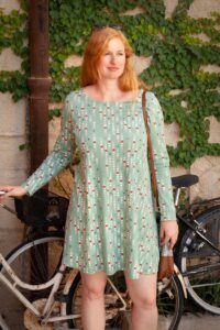 Schnittmuster-Kleid-A-Linie-ausgestellt-Tunika-Top-Jerseykleid-erbsuende-Delicia-57