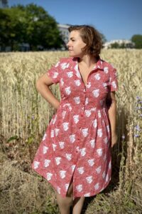 Schnittmuster-Kleid-Hemdblusenkleid-Webware-Kragen-Bella Dona-erbsuende-1