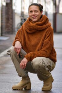 Schnittmuster-Sweater-Pulli-Kragen-oversize-laranja-erbsuende-60