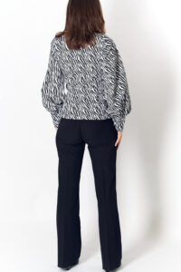 Schnittmuster-Wickelbluse-Damen-Bluse-Pimenta-Schleife-Manschetten-erbsuende-13