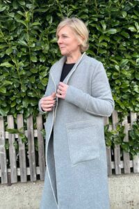 Schnittmuster-Damen-Mantel-Wollmantel-Fortaleza-erbsuende-12