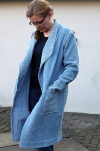 Schnittmuster-Damen-Mantel-Wollmantel-Fortaleza-erbsuende-15