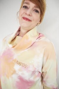 Schnittmuster-Damen-Pullover-mit-kragen-Reißverschluss-Teresina-erbsuende-34