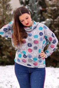 Schnittmuster-Damen-Pullover-mit-kragen-Reißverschluss-Teresina-erbsuende-43