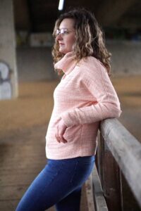 Schnittmuster-Damen-Pullover-mit-kragen-Reißverschluss-Teresina-erbsuende-6