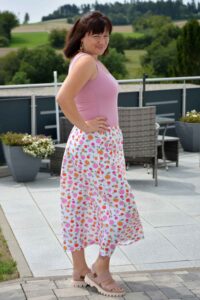 Schnittmuster-Rock-Maxirock-Midirock-A-Linie-Rosa-erbsuende-28
