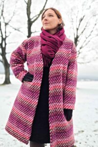 Schnittmuster-Mantel-Jacke-Cardigan-Steppmantel-Strick-Alma-erbsuende-33