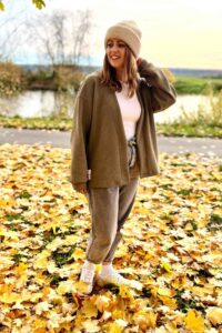 Schnittmuster-Mantel-Jacke-Cardigan-Steppmantel-Strick-Alma-erbsuende-49