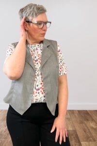 Schnittmuster-Weste-Kragen-V-Ausschnitt-Damen-Revers-Cora-erbsuende-17