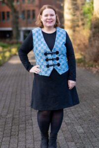 Schnittmuster-Weste-Kragen-V-Ausschnitt-Damen-Revers-Cora-erbsuende-41