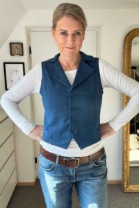 Schnittmuster-Weste-Kragen-V-Ausschnitt-Damen-Revers-Cora-erbsuende-50