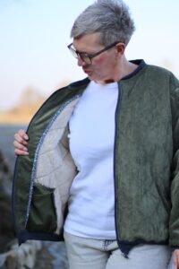 Schnittmuster-Blouson-Bomberjacke-Aura-erbsuende-47
