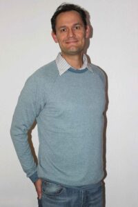 Schnittmuster-Shirt-Pullover-Tshirt-Raglan-Sweater-Salvador-erbsuende-14