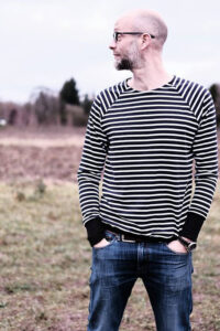 Schnittmuster-Shirt-Pullover-Tshirt-Raglan-Sweater-Salvador-erbsuende-27