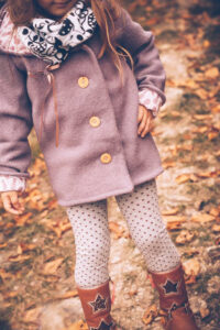 Schnittmuster-kinder-wolljacke-uebergangsjacke-jacke-cardigan-erbsuende-Jovem-15