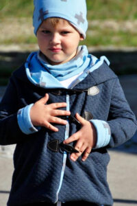Schnittmuster-kinder-wolljacke-uebergangsjacke-jacke-cardigan-erbsuende-Jovem-3