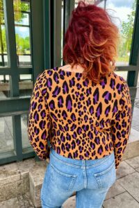Schnittmuster-sweater-kleid-colourblocking-einsatz-v-ausschnitt-amante-erbsuende-29
