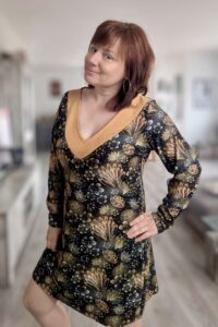 Schnittmuster-sweater-kleid-colourblocking-einsatz-v-ausschnitt-amante-erbsuende-52