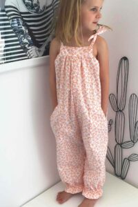 Schnittmuster-Baby-Kinder-Latzhose-Overall-Jumpsuit-Santos-erbsuende-27