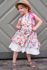 Schnittmuster-Alegria-Kinder-Kleid-Tunika-Kleidchen-Haengerchen-erbsuende-12